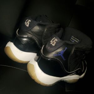 Jordan size 6